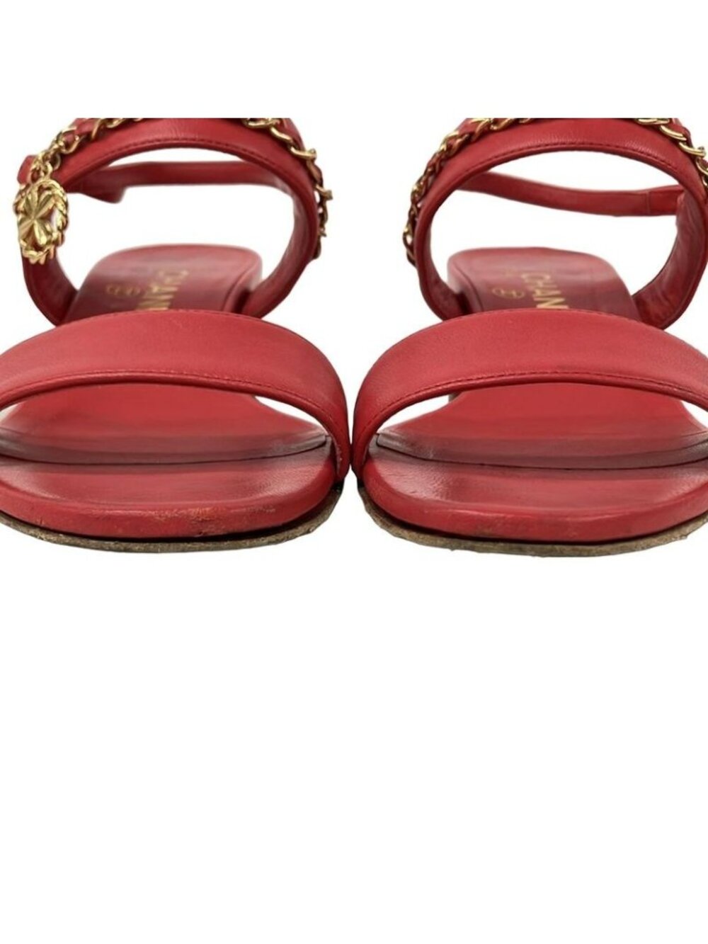 Chanel Sandals 35.5 C Red Chain Clover Gold Leather - Picture 7 of 10